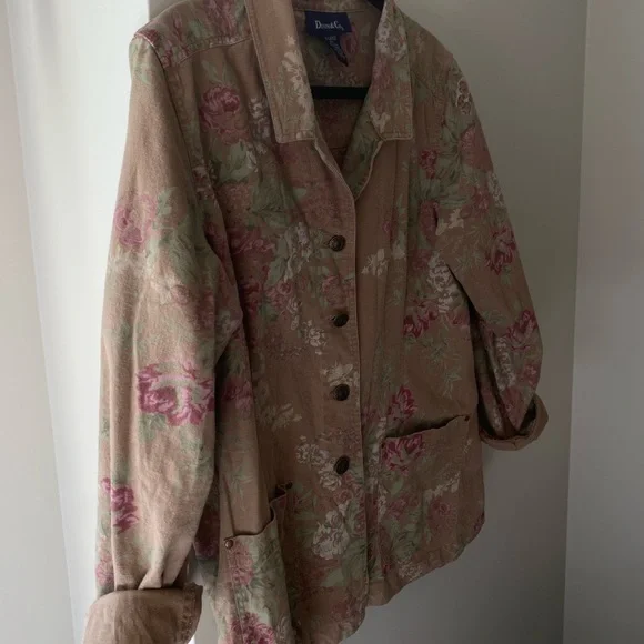 Floral Jacket - Picture 2 of 3